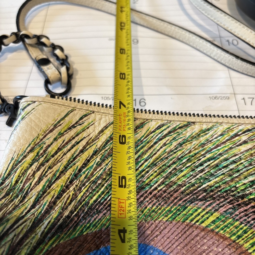 Elliott Lucca Ivory Shoulder Bag with Peacock Feather hand painted. - Picture 11 of 13
